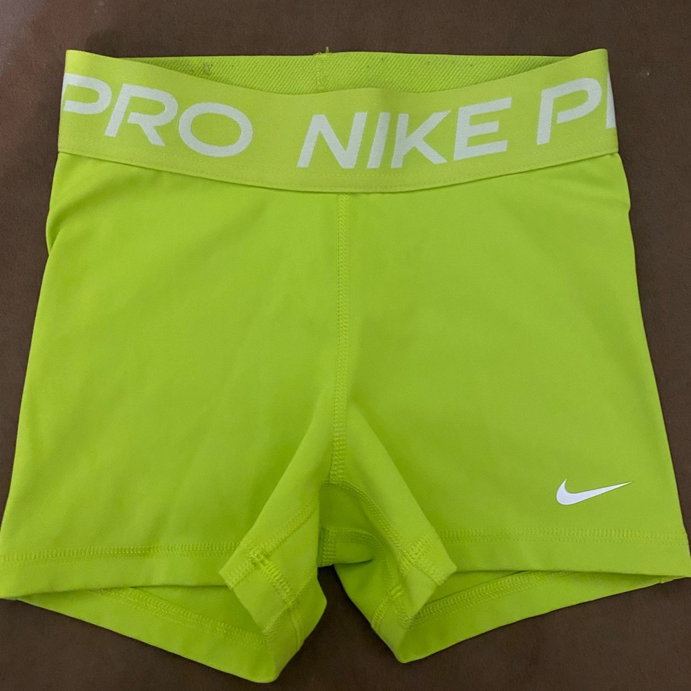 Nike pro XS work out shorts